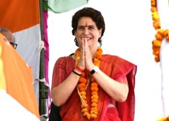  सत्ता में आने पर कोल भाइयों को मिलेगा अनुसूचित जनजाति का दर्जा: प्रियंका गांधी