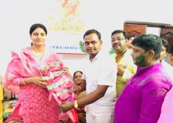 अनुप्रिया, केसरी, रीता बहुगुणा के सामने फीकी पड़ी सपा-बसपा की दोस्ती 