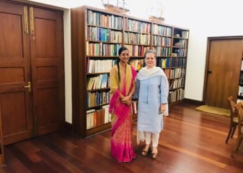 Alka Lamba met Congress president Sonia Gandhi