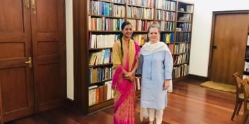 Alka Lamba met Congress president Sonia Gandhi