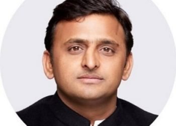 अखिलेश यादव