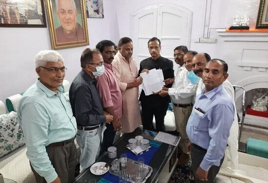 तदर्थ प्रधानाचार्य