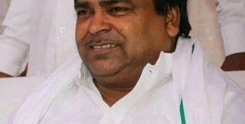 गायत्री प्रजापति