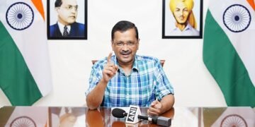 केजरीवाल का पीएम मोदी पर हमला, कहा-देश का पैसा देश की जनता के लिए है, नेताओं के दोस्तों के लोन माफ करने के लिए नहीं