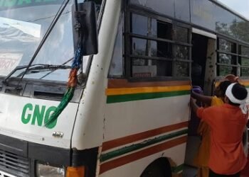 अनफिट वाहन