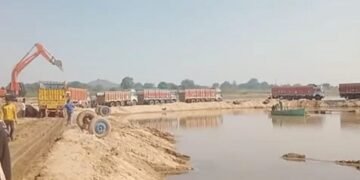 अवैध खनन