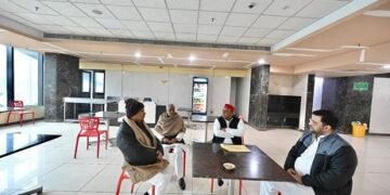 अखिलेश यादव