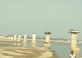 Hazipur bridge, Azamgarh