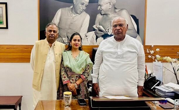 पूर्व सांसद रवि प्रकाश वर्मा