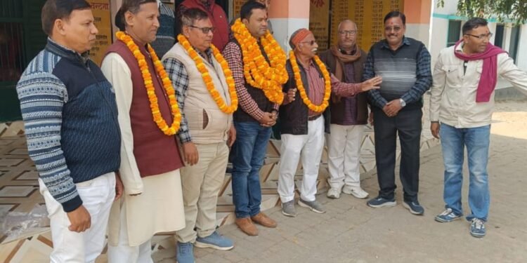 शिक्षक संघ का चुनाव सम्पन्न, सर्वसम्मति से अमित यादव बने ब्लॉक अध्यक्ष