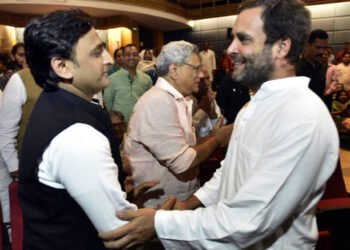 यूपी में 11 सीटों पर चुनाव लड़ेगी कांग्रेस, सपा प्रमुख ने की घोषणा