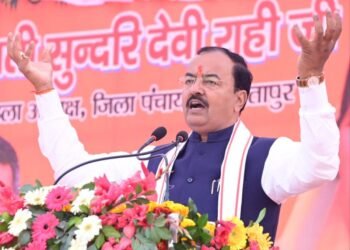 डिप्टी सीएम मौर्य ने किया रामलाल राही व सुंदरी देवी राही की मूर्ति का अनावरण