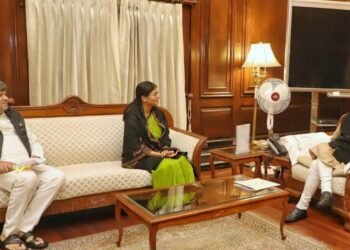 69000 शिक्षक भर्ती मामला: केंद्रीय मंत्री अनुप्रिया पटेल ने गृह मंत्री अमित शाह से की बातचीत