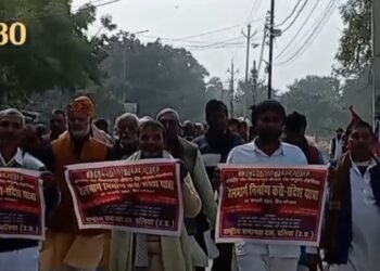 बेल्थरा रोड से बांसडीह तक रेल मार्ग बनाने की मांग को लेकर निकाली गई संदेश यात्रा