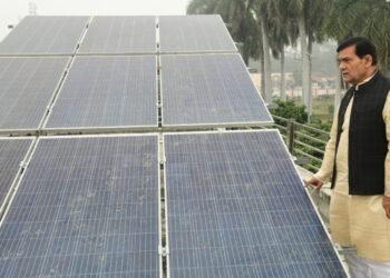 देश की पहली सोलर सिटी बनेगी अयोध्या, 40 मेगावाट का प्लांट हो रहा है स्थापित