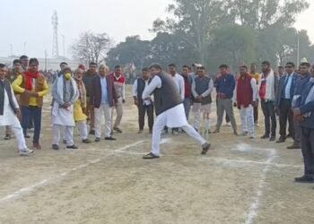 मंत्री आशीष पटेल की घोषणा-सांसद निधि से खेल मैदान का होगा सौंदर्यीकरण