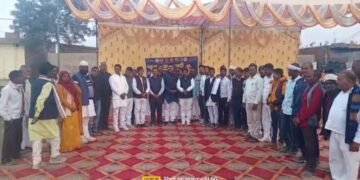 बसपा नेताओं का आह्वान- पाखंडियों की मूर्ति पूजा न करें