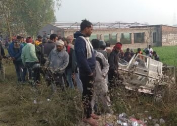 बेल्थरा रोड: बोलेरो – पिकअप की टक्कर में दो की मौत तीन घायल