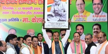 आखिर यूपी का ओबीसी समाज किसके साथ है? डिप्टी सीएम मौर्य ने कही ये बात,,