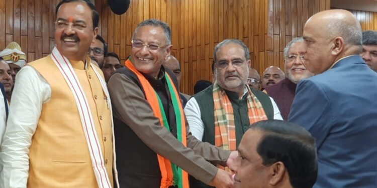 राज्यसभा चुनाव: भाजपा ने आठवें प्रत्याशी के तौर पर संजय सेठ को उतारा, लड़ाई दिलचस्प हुई