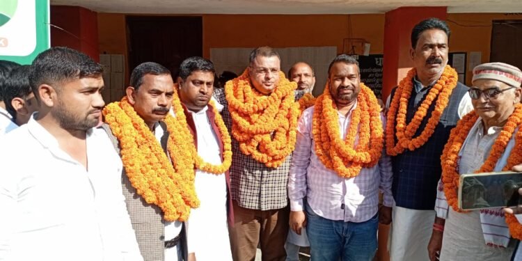 क्रय-विक्रय सहकारी समिति केंद्र पर सभापति व उपसभापति निर्विरोध निर्वाचित