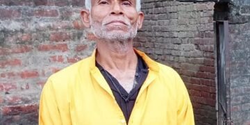 बेटे की आस में माँ ने तोड़ा दम, पिता को है अब भी इंतज़ार