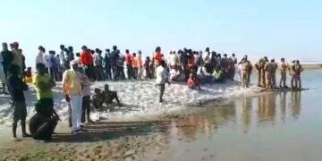 घाघरा नदी में नहाते समय 5 बच्चे डूबे, परिजनों का रो-रोकर बुरा हाल