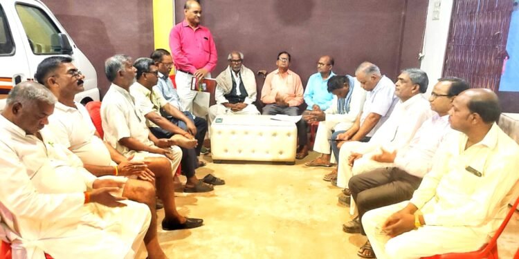 बेल्थरारोड: वैश्य एकता का आह्वान करने वाले साहू समाज में पड़ी फूट