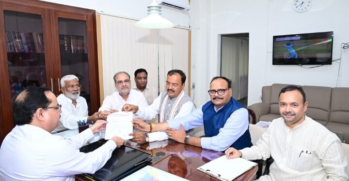 भाजपा का आरोप- दंगा करा सकती है समाजवादी पार्टी