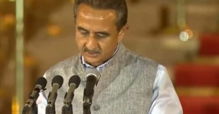 कीर्तिवर्धन सिंह को बेनी प्रसाद वर्मा की पोती को हराने का ईनाम या ब्रजभूषण शरण सिंह!