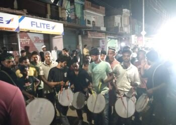 बेल्थरा रोड: मुहर्रम जुलूस में हिन्दू मुस्लिम एकता की झलक दिखी