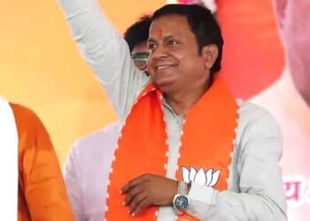 हाईकोर्ट पहुँचा भदोही सांसद का मामला, खतरे में सदस्यता