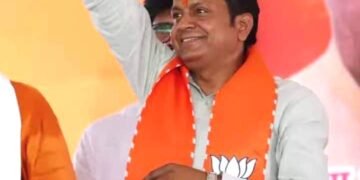 हाईकोर्ट पहुँचा भदोही सांसद का मामला, खतरे में सदस्यता