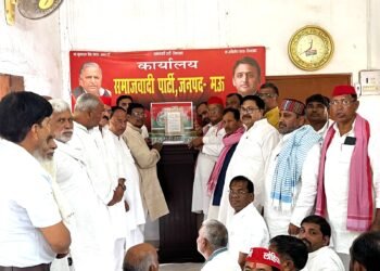 आखिर क्यों नहीं दे रहे हैं सरकारी नौकरी, सपा नेता ने बताई ये वजह