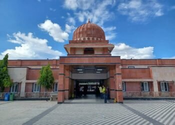 अमृत भारत स्टेशन योजना के 40.47 करोड़ की लागत से विकसित हो रहा है बलिया रेलवे स्टेशन