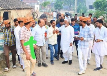 लालजी वर्मा ने चुनाव आयोग से फिर की स्वतंत्रदेव सिंह की शिकायत