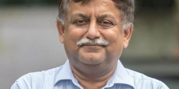 सीएम योगी के सलाहकार की माँ का पर्स चोरी