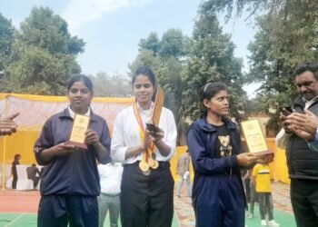 संपन्न हुईं तीन दिवसीय खेलकूद एवं वाद-विवाद प्रतियोगिताएं