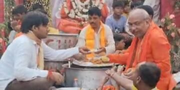 बेल्थरा रोड में श्रद्धा व उल्लास के साथ निकला महावीरी झंडा जुलूस