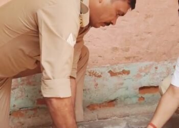 पुलिस की तत्परता से  अचेतावस्था में पड़े वृद्ध की बची जान